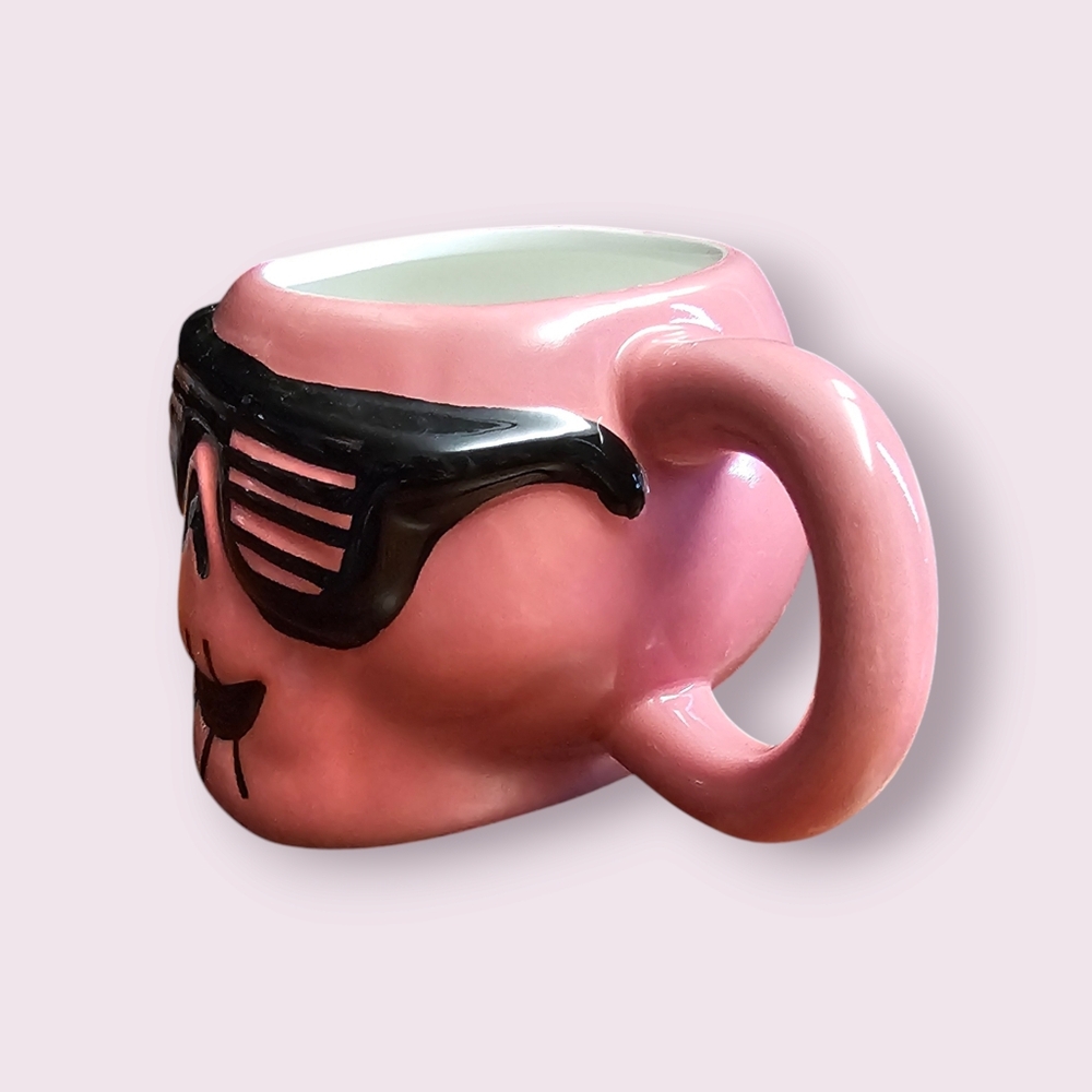NWT SKELETON PINK CERAMIC MUG - Picture 2 of 3